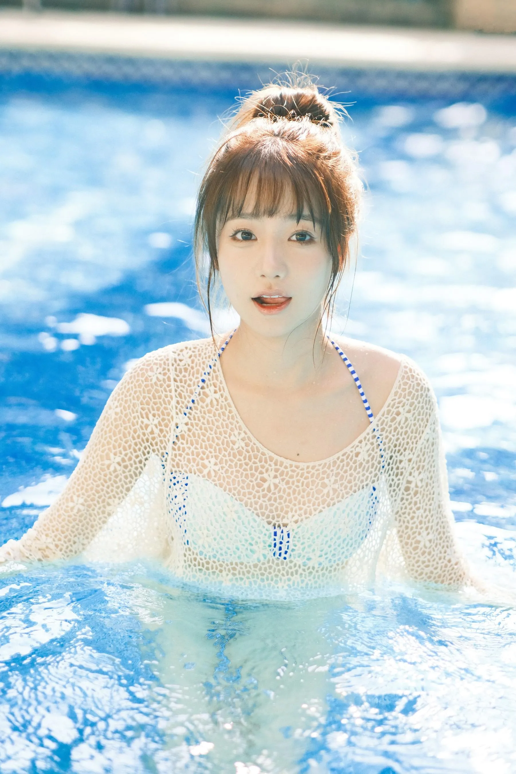 [YITUYU艺图语]2022.09.07 夏日泳池 温思儿vv [24P]插图8